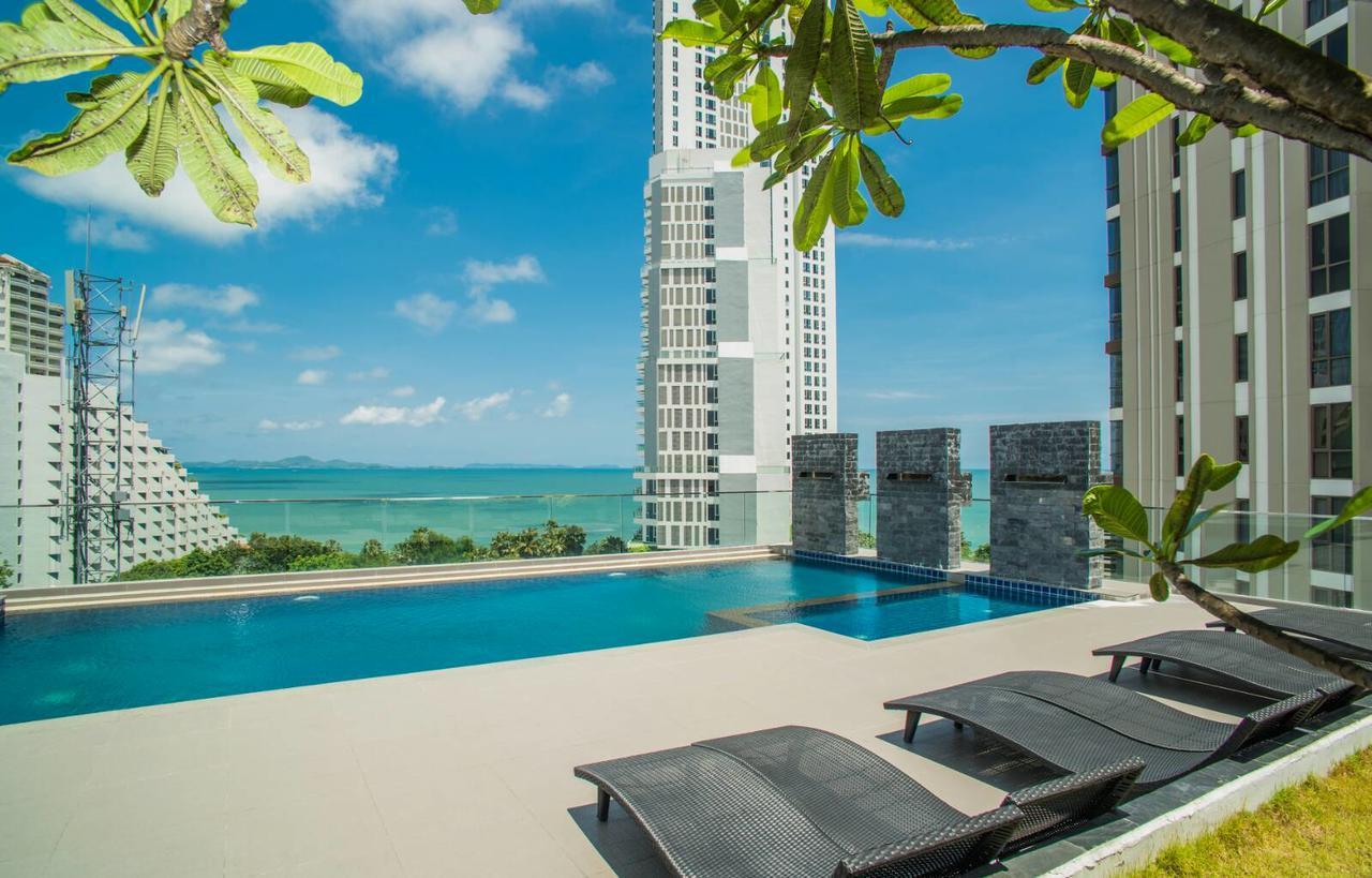 Serenity Pattaya Beach Exterior photo